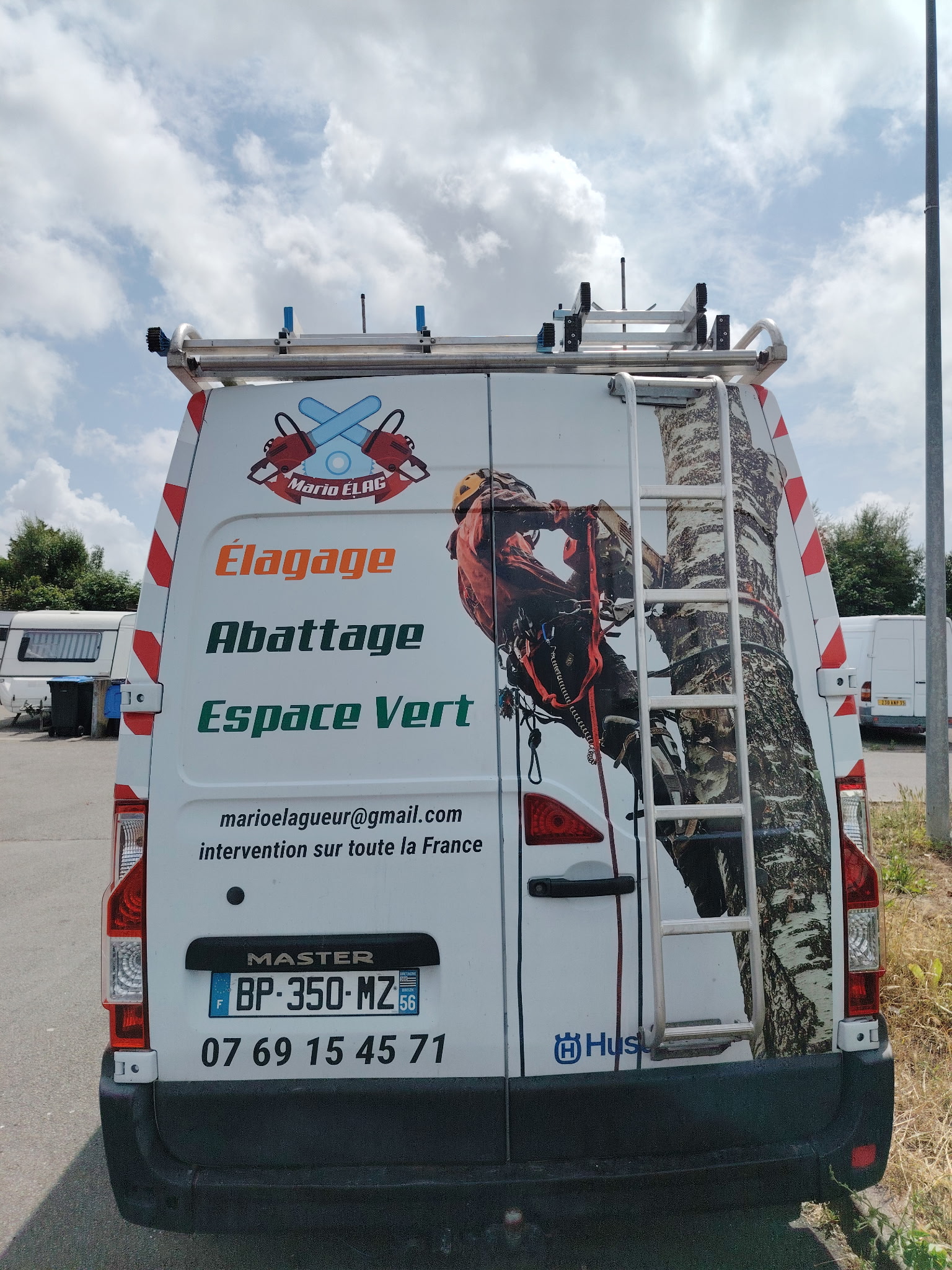Camion Mario Élag arrière